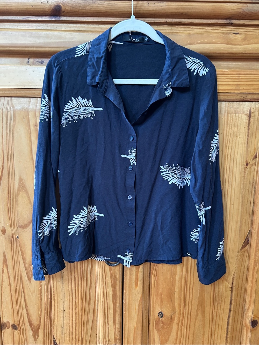 Obey Top Lightweight Navy Button-Front Shirt Feather Print 100% Viscose